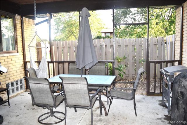 50555 Helmandale Street, Chesterfield, MI 48047