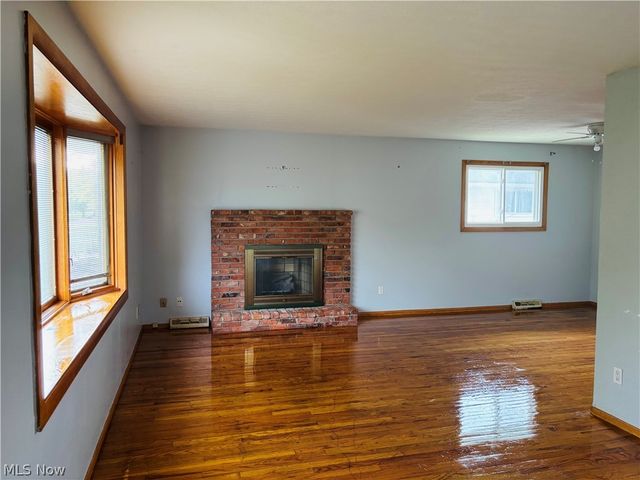 24401 Russell Avenue, Euclid, OH 44123
