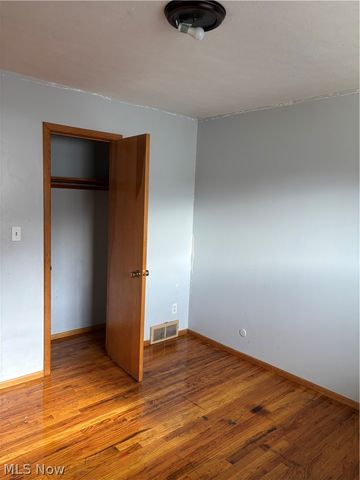 24401 Russell Avenue, Euclid, OH 44123