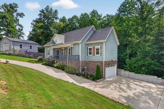 809 Ruby Way, White Bluff, TN 37187