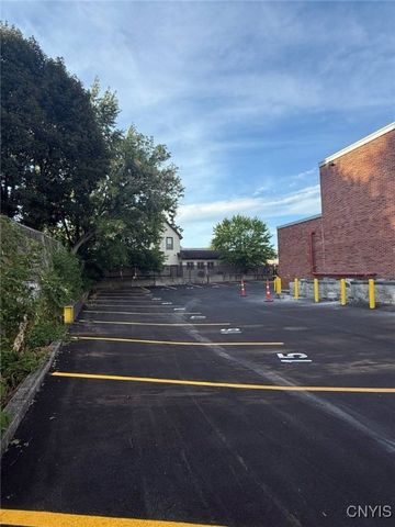 214 Kinne Street 101, Dewitt, NY 13057