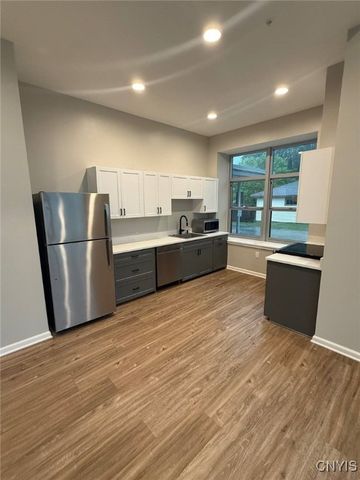 214 Kinne Street 101, Dewitt, NY 13057