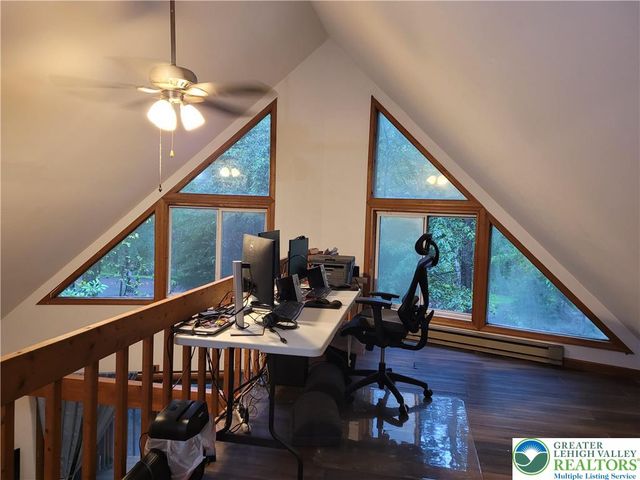 2048 Beaver Run Road, Tobyhanna Twp, PA 18347