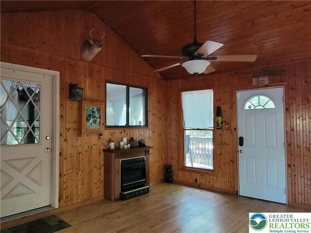 2048 Beaver Run Road, Tobyhanna Twp, PA 18347