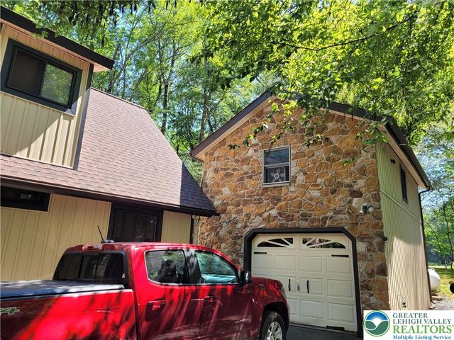 2048 Beaver Run Road, Tobyhanna Twp, PA 18347
