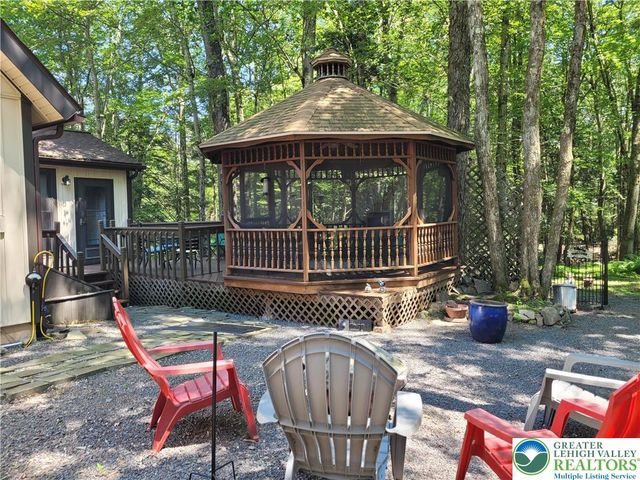 2048 Beaver Run Road, Tobyhanna Twp, PA 18347