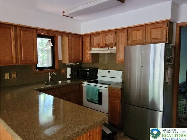 2048 Beaver Run Road, Tobyhanna Twp, PA 18347