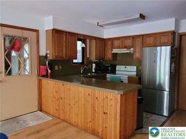 2048 Beaver Run Road, Tobyhanna Twp, PA 18347