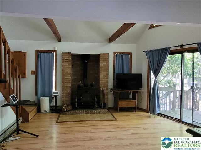 2048 Beaver Run Road, Tobyhanna Twp, PA 18347