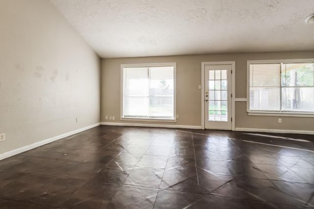 21126 N Tangle Creek Lane, Spring, TX 77388