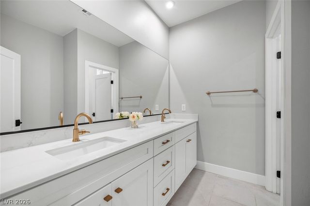 3194 Poplar Crest Court, Henderson, NV 89044