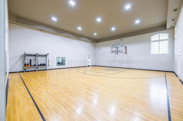 12215 Hunters Chase DR N-6302N, Austin, TX 78729