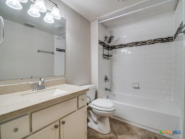 2009 Town Court, Garland, TX 75041