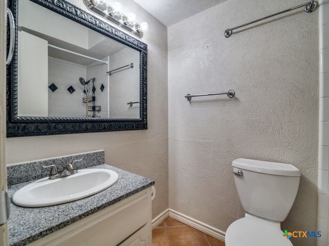 2009 Town Court, Garland, TX 75041