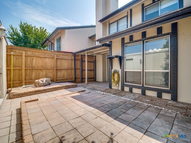 2009 Town Court, Garland, TX 75041