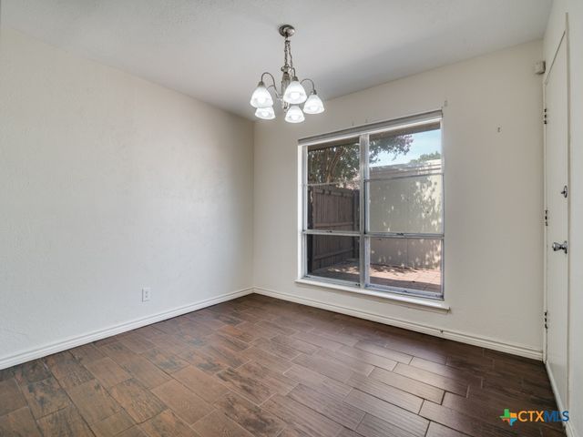 2009 Town Court, Garland, TX 75041