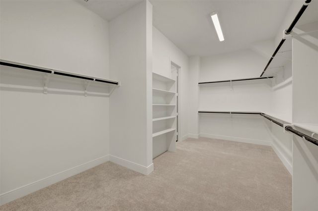 2081 Pine Grove Lane, Arlington, TX 76005