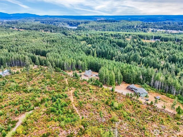 251 E Jobes Court, Belfair, WA 98528