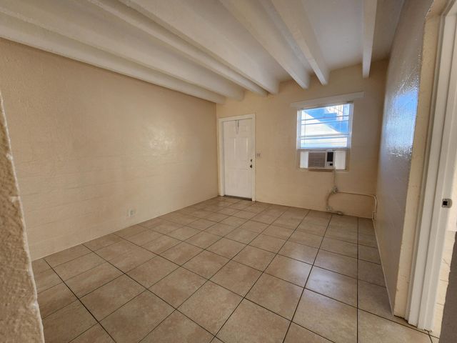 512 19th Street 2, West Palm Beach, FL 33407