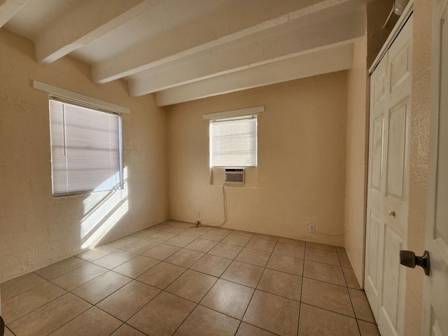 512 19th Street 2, West Palm Beach, FL 33407