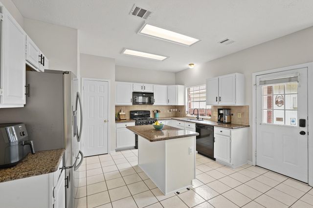 16114 Kintyre Point Road, Houston, TX 77095