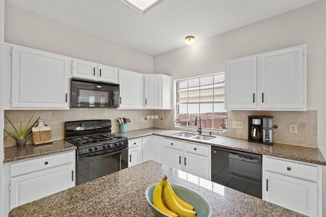 16114 Kintyre Point Road, Houston, TX 77095