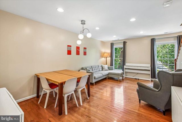 124 ROLLING TRCE, Falls Church, VA 22046