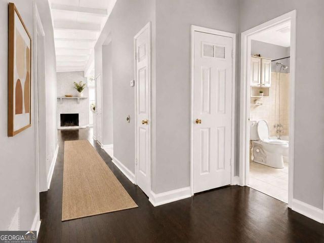 2645 Valmar Drive, Doraville, GA 30340