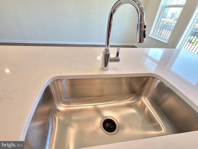 762 UNION ST, Frederick, MD 21701