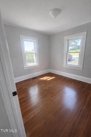 1803 Indian Ridge Road, Johnson City, TN 37604