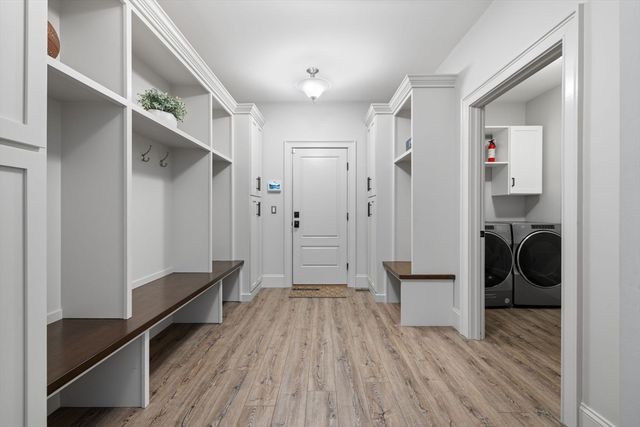 9 Coach Rd, Plainville, MA 02762