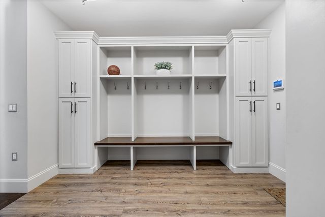 9 Coach Rd, Plainville, MA 02762