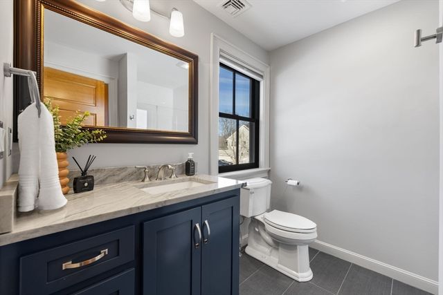 9 Coach Rd, Plainville, MA 02762