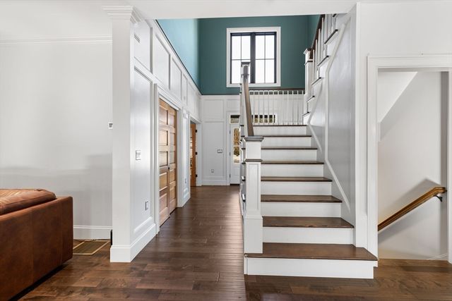 9 Coach Rd, Plainville, MA 02762