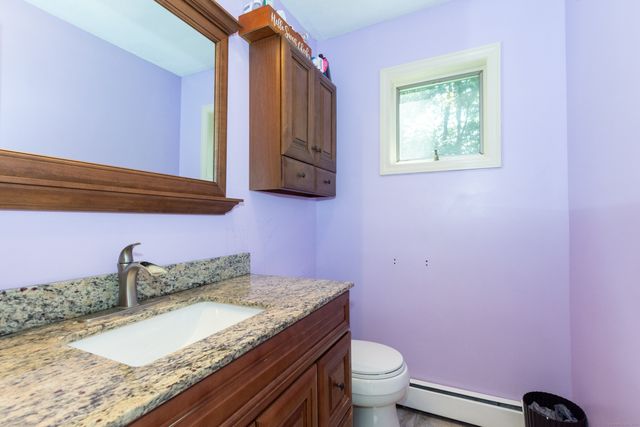 9 Elwood Lane, Norwich, CT 06360