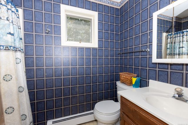 9 Elwood Lane, Norwich, CT 06360