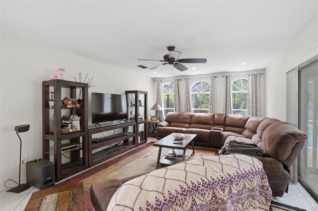 1032 BRIELLE AVENUE, Oviedo, FL 32765