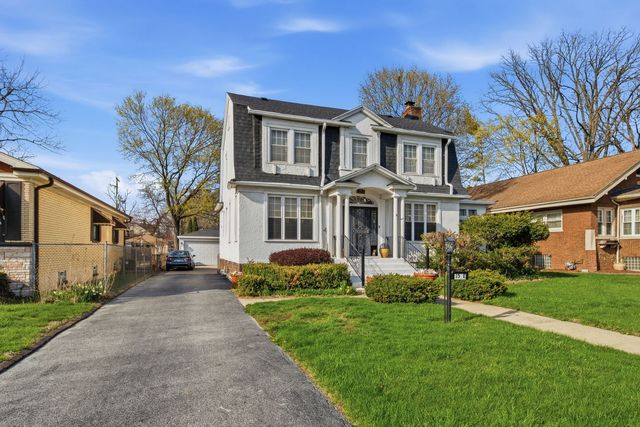 15 E 155th Street, Harvey, IL 60426