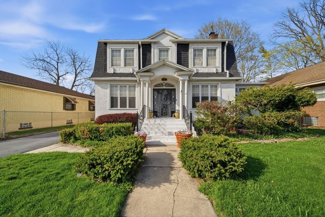 15 E 155th Street, Harvey, IL 60426