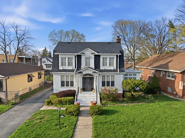 15 E 155th Street, Harvey, IL 60426