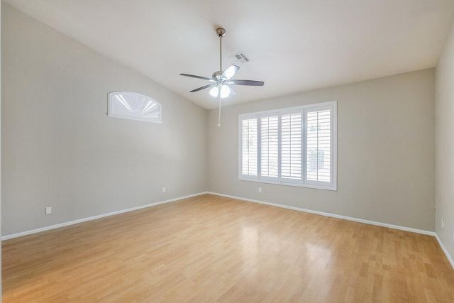 7064 E Lobo Avenue, Mesa, AZ 85209