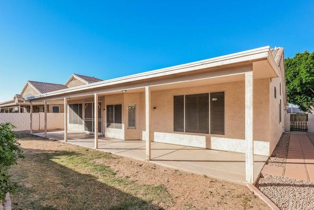 7064 E Lobo Avenue, Mesa, AZ 85209