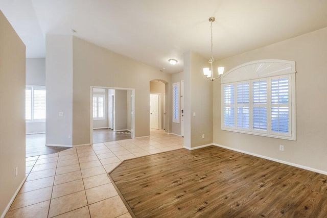 7064 E Lobo Avenue, Mesa, AZ 85209