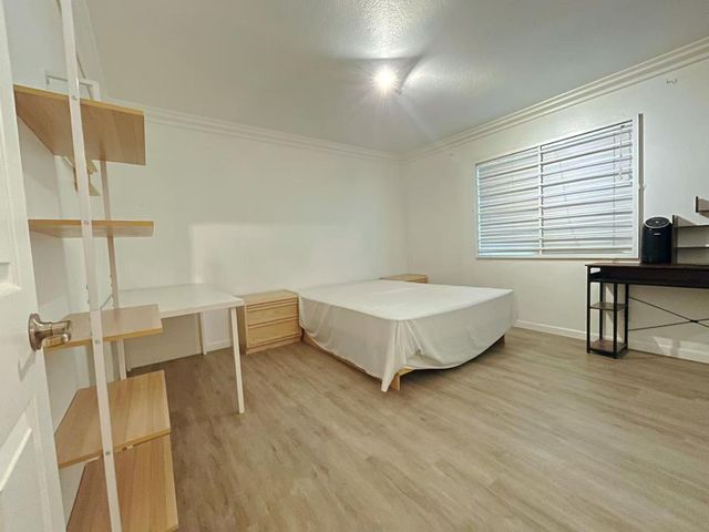 113 Elkhorn Blvd, Rio Linda, CA 95673