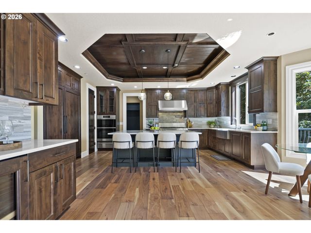 1048 Nw ELOISE Ln, Portland, OR 97229