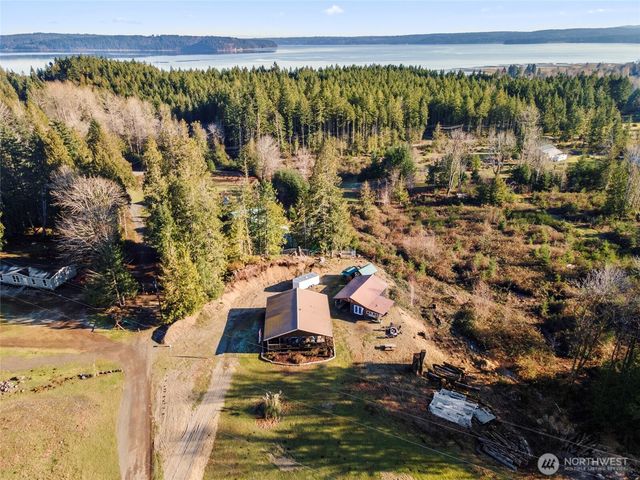 111 Jaybird Lane, Brinnon, WA 98320
