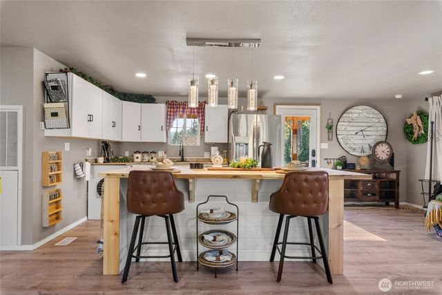 111 Jaybird Lane, Brinnon, WA 98320