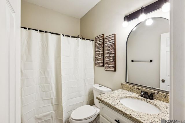 7854 Oakland Dr, Denham Springs, LA 70706