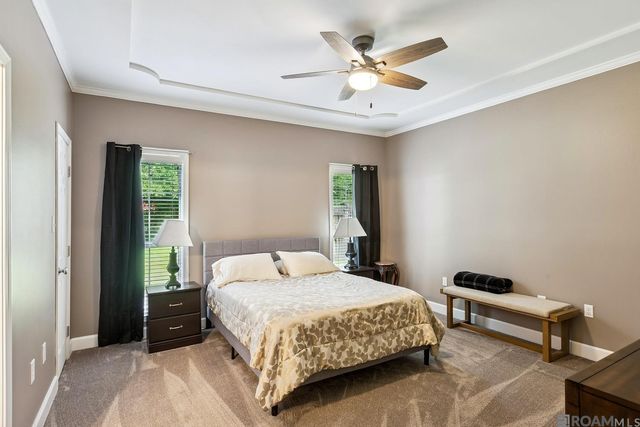 7854 Oakland Dr, Denham Springs, LA 70706