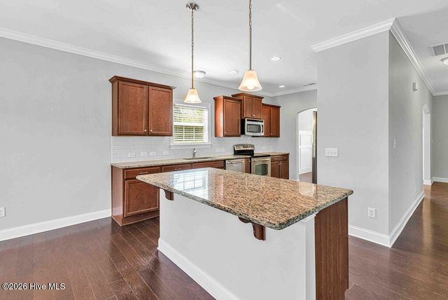 408 Canvasback Lane, Sneads Ferry, NC 28460